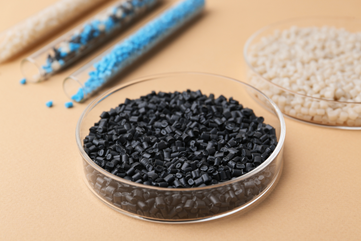 xu-huong-thi-truong-hat-compound