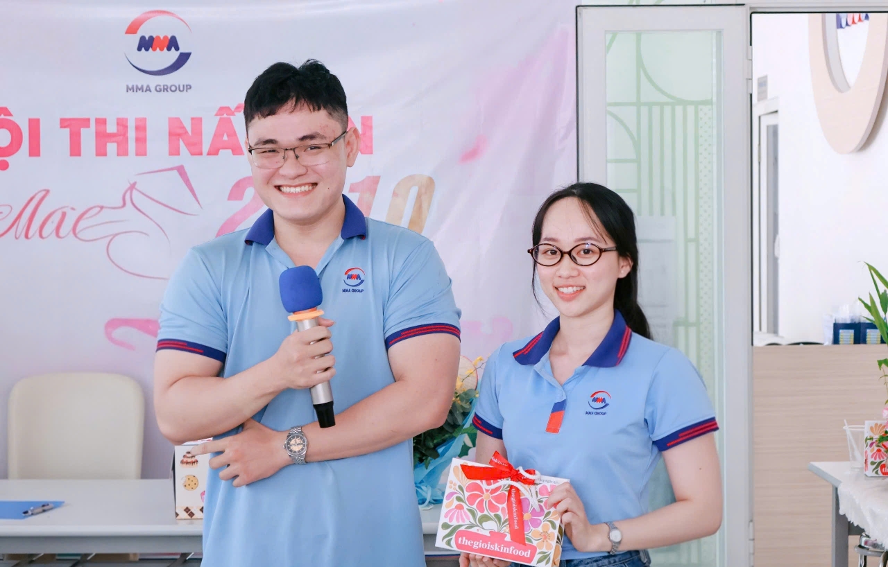 hoa-dong-20-thang-10